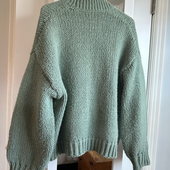 Maeve Susannah Cardigan 3-D Floral Appliqués OS - Picture 5 of 6